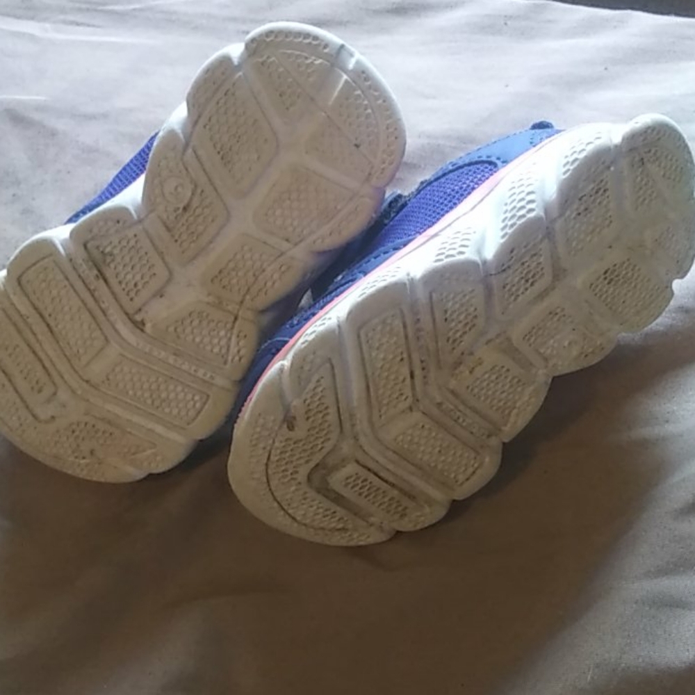 Infant shoes - Picture 2 of 4